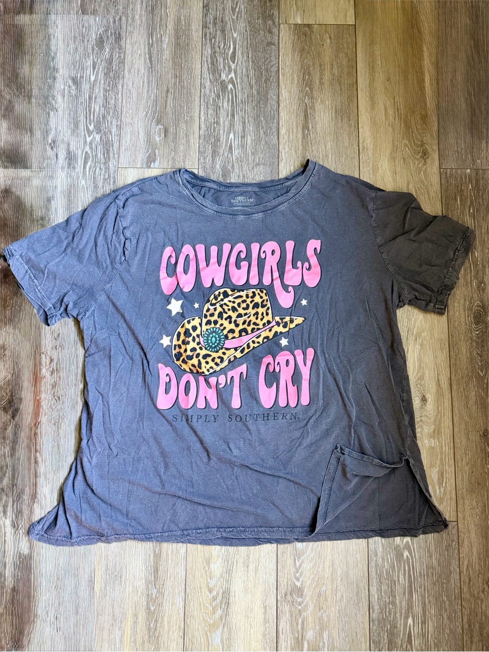 |25011| Simply Southern Clothing Lot - Picture 2 of 10